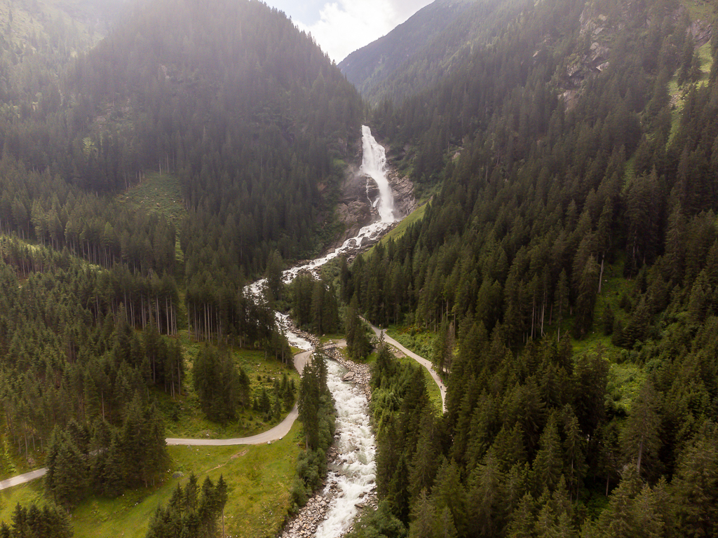 Village Camps International Summer Camp Zell am See, Austria 2025-07-26 https://www.villagecamps.com/journals_admin/images/2656-6937-DJI_0467.jpg