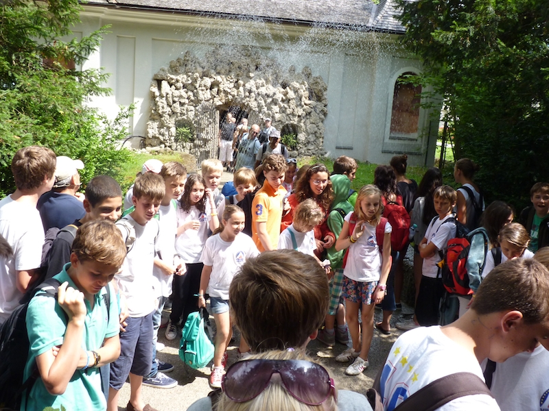 Village Camps International Summer Camp Zell am See, Austria 2026-07-05 https://www.villagecamps.com/journals_admin/images/272-10-VC_2011_Austria_day11_15.jpg Village Camps International Summer Camp Zell am See, Austria 2026-07-05 https://www.villagecamps.com/journals_admin/images/272-10-VC_2011_Austria_day11_15.jpg