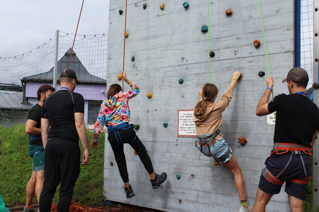 Village Camps International Summer Camp Zell am See, Austria 2025-07-26 https://www.villagecamps.com/journals_admin/images/2723-1363-IMG_2764.jpg