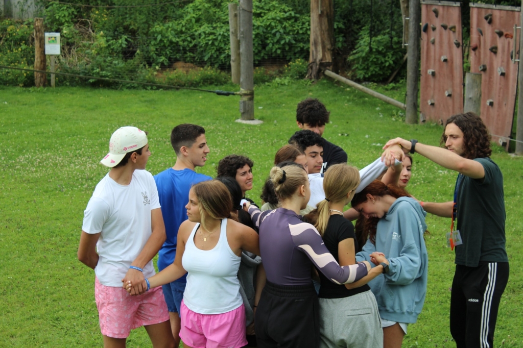 Village Camps International Summer Camp Zell am See, Austria 2025-07-26 https://www.villagecamps.com/journals_admin/images/2723-1364-IMG_2918.jpg