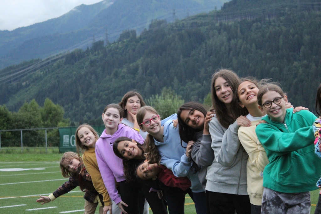 Village Camps International Summer Camp Zell am See, Austria 2025-07-26 https://www.villagecamps.com/journals_admin/images/2724-6429-IMG_3791.jpg