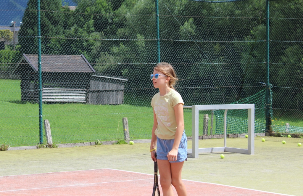 Village Camps International Summer Camp Zell am See, Austria 2025-07-26 https://www.villagecamps.com/journals_admin/images/2725-3777-IMG_4285.jpg