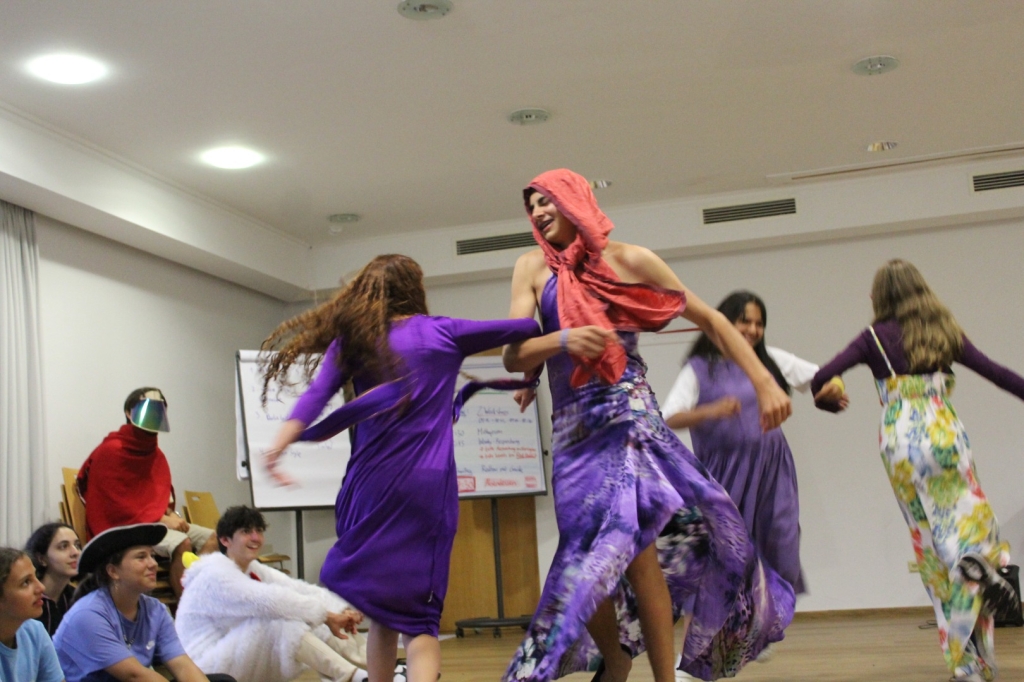 Village Camps International Summer Camp Zell am See, Austria 2025-07-26 https://www.villagecamps.com/journals_admin/images/2725-3801-IMG_4586.jpg