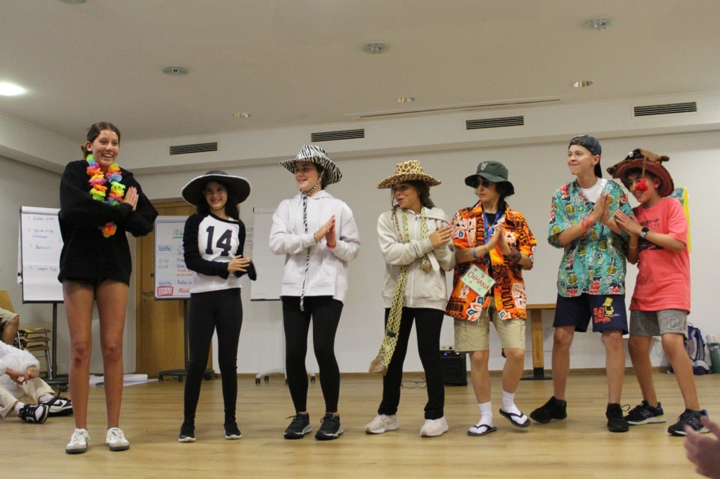 Village Camps International Summer Camp Zell am See, Austria 2025-07-26 https://www.villagecamps.com/journals_admin/images/2725-3803-IMG_4625.jpg