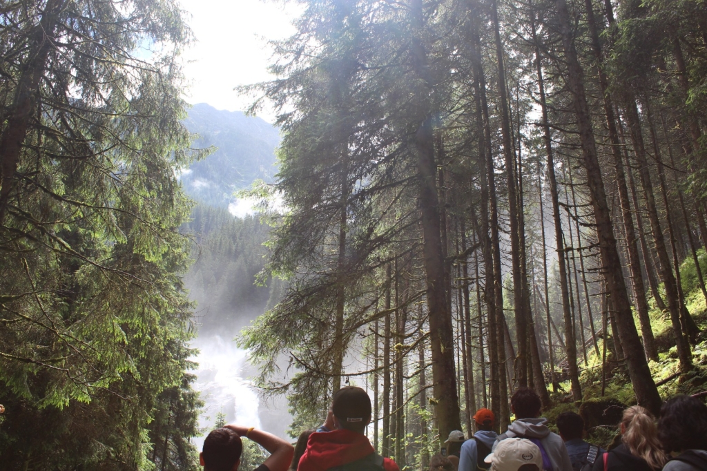 Village Camps International Summer Camp Zell am See, Austria 2025-07-26 https://www.villagecamps.com/journals_admin/images/2726-5043-IMG_4925.jpg