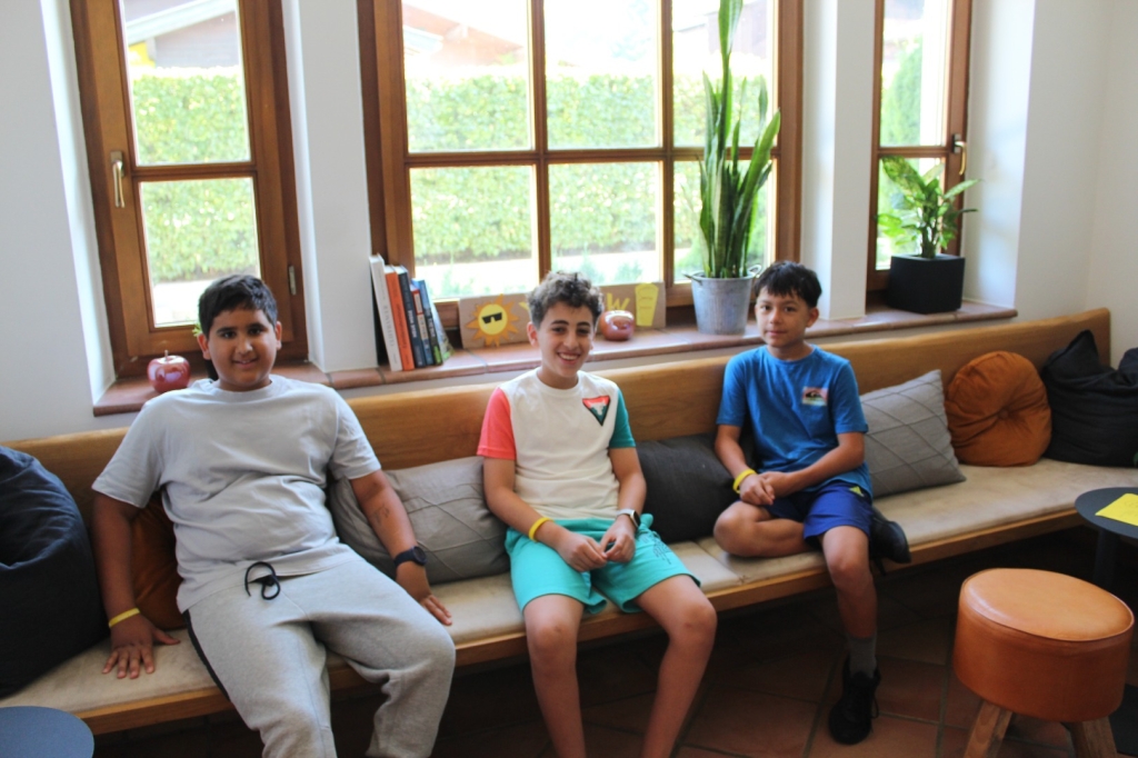 Village Camps International Summer Camp Zell am See, Austria 2025-07-26 https://www.villagecamps.com/journals_admin/images/2728-6137-IMG_6677.jpg