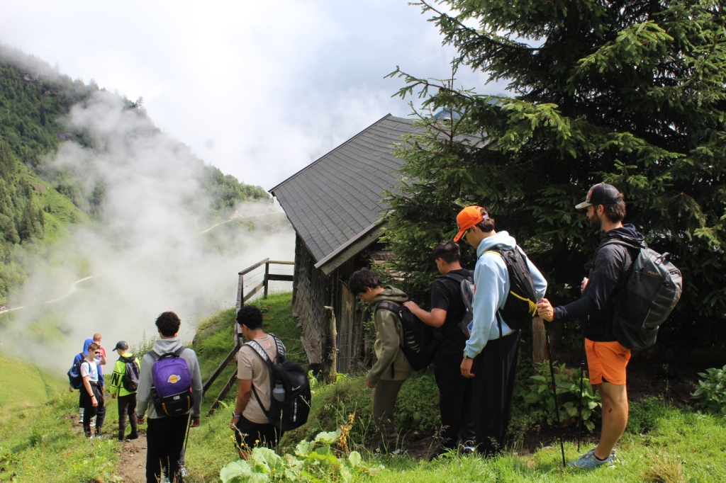 Village Camps International Summer Camp Zell am See, Austria 2025-07-26 https://www.villagecamps.com/journals_admin/images/2729-7530-IMG_6814.jpg