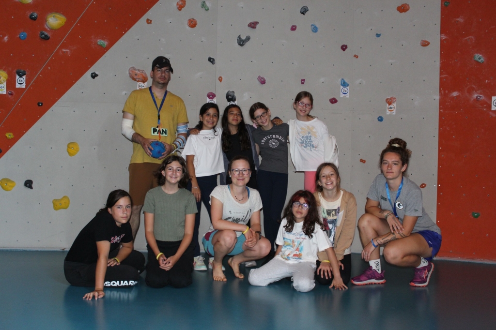 Village Camps International Summer Camp Zell am See, Austria 2025-07-26 https://www.villagecamps.com/journals_admin/images/2731-3881-IMG_7352.jpg