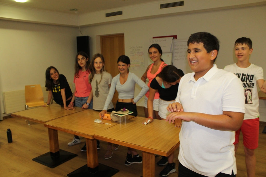 Village Camps International Summer Camp Zell am See, Austria 2025-07-26 https://www.villagecamps.com/journals_admin/images/2733-9245-IMG_8306.jpg