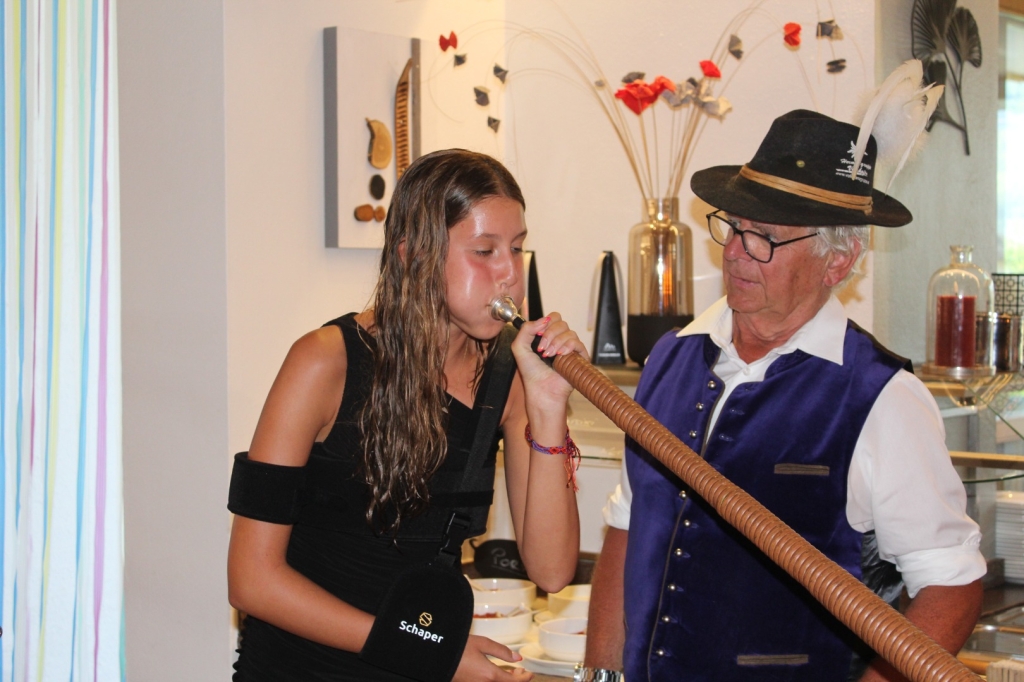 Village Camps International Summer Camp Zell am See, Austria 2025-07-26 https://www.villagecamps.com/journals_admin/images/2734-0146-IMG_8546.jpg