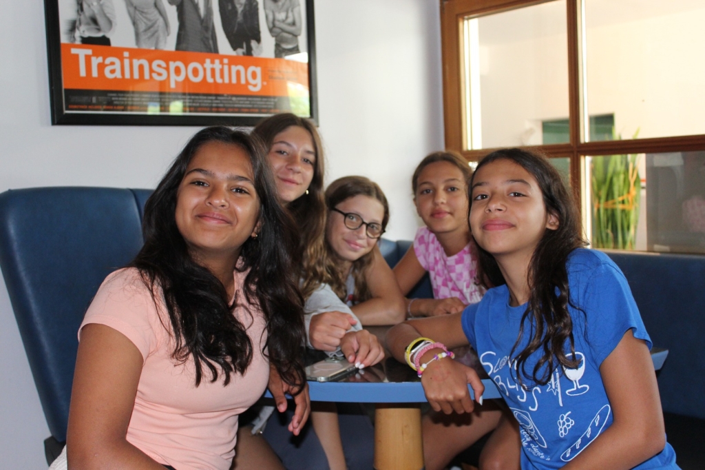 Village Camps International Summer Camp Zell am See, Austria 2025-07-26 https://www.villagecamps.com/journals_admin/images/2735-2757-IMG_8794.jpg