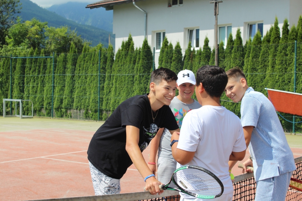 Village Camps International Summer Camp Zell am See, Austria 2025-07-26 https://www.villagecamps.com/journals_admin/images/2778-7362-IMG_9038.jpg