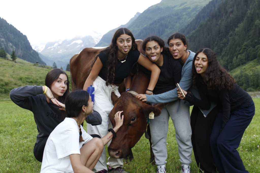 Village Camps International Summer Camp Zell am See, Austria 2025-07-26 https://www.villagecamps.com/journals_admin/images/2785-9519-_MG_3609.jpg