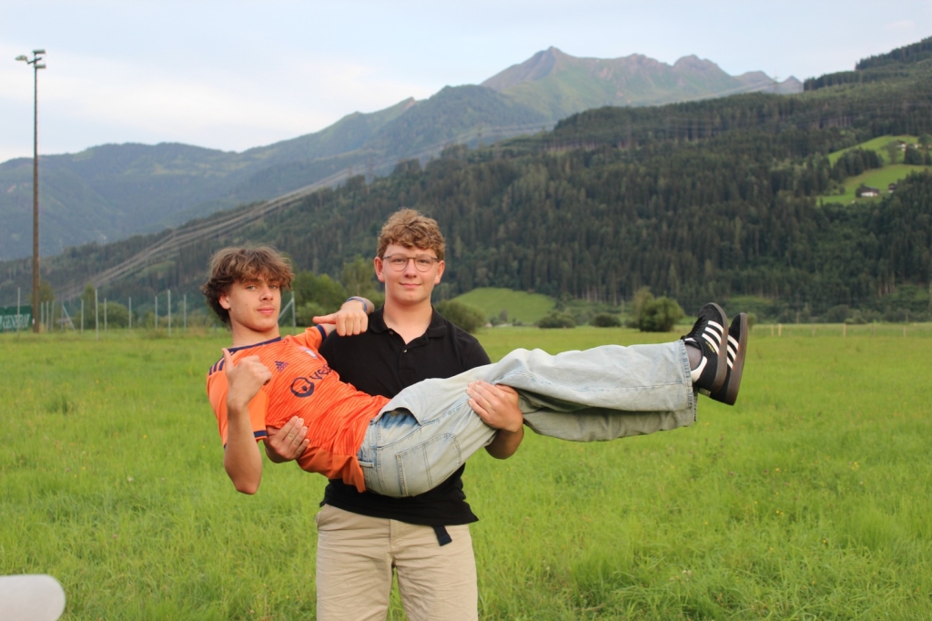 Village Camps International Summer Camp Zell am See, Austria 2025-07-26 https://www.villagecamps.com/journals_admin/images/2789-9845-IMG_5834.jpg