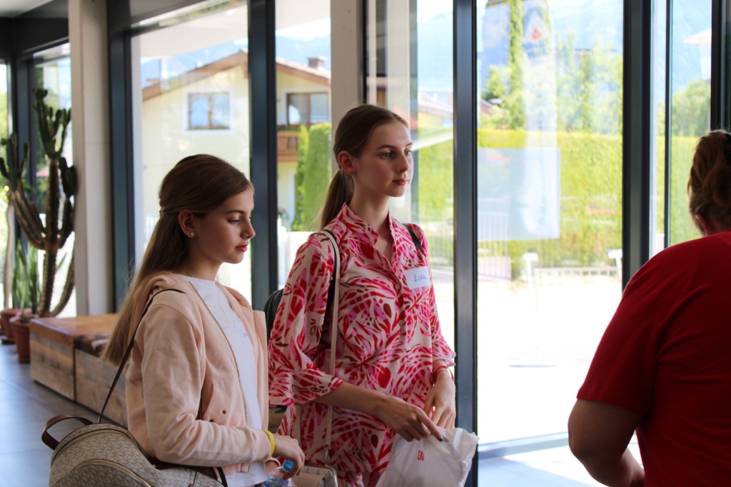 Village Camps International Summer Camp Zell am See, Austria 2025-07-26 https://www.villagecamps.com/journals_admin/images/2904-5018-IMG_0214.jpg