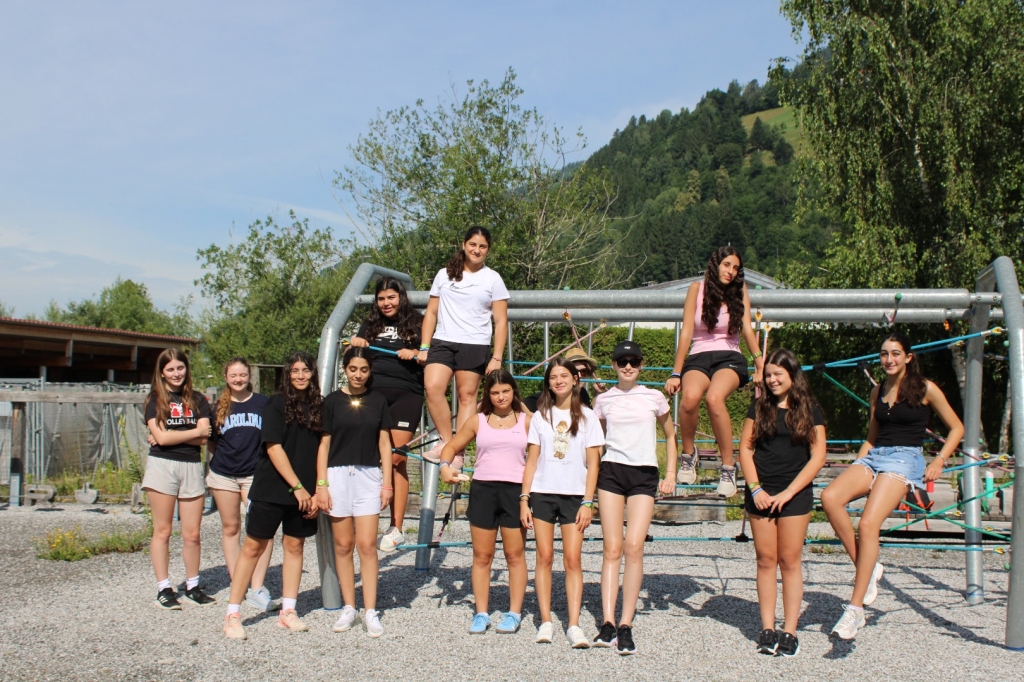 Village Camps International Summer Camp Zell am See, Austria 2025-07-26 https://www.villagecamps.com/journals_admin/images/2905-3845-IMG_0347.jpg