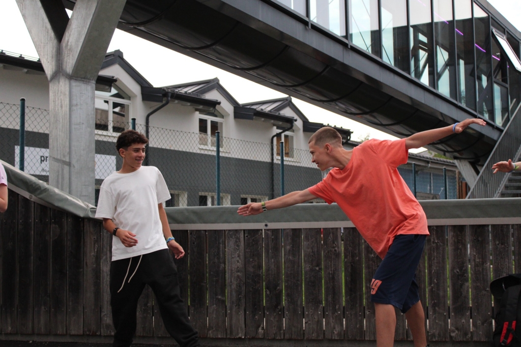 Village Camps International Summer Camp Zell am See, Austria 2025-07-26 https://www.villagecamps.com/journals_admin/images/2905-7444-IMG_0702.jpg