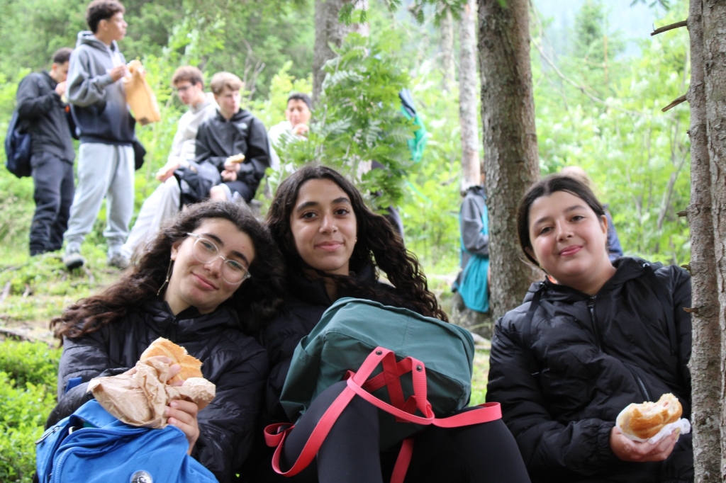 Village Camps International Summer Camp Zell am See, Austria 2025-07-26 https://www.villagecamps.com/journals_admin/images/2908-7234-IMG_1643.jpg