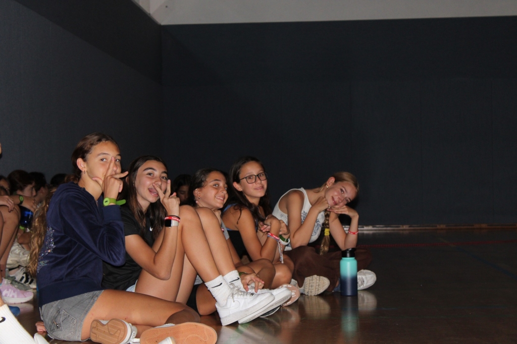 Village Camps International Summer Camp Zell am See, Austria 2025-07-26 https://www.villagecamps.com/journals_admin/images/2920-7680-IMG_8611.jpg