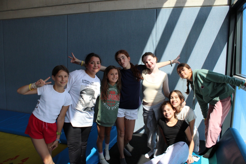 Village Camps International Summer Camp Zell am See, Austria 2025-07-26 https://www.villagecamps.com/journals_admin/images/2921-8725-IMG_9043.jpg