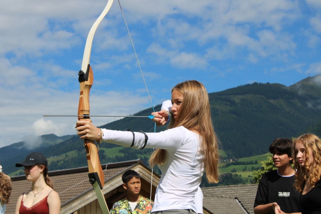 Village Camps International Summer Camp Zell am See, Austria 2025-07-26 https://www.villagecamps.com/journals_admin/images/2927-2979-IMG_1303.jpg