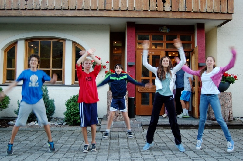 Village Camps International Summer Camp Zell am See, Austria 2025-07-26 https://www.villagecamps.com/journals_admin/images/765-11-DSC_6803.jpg