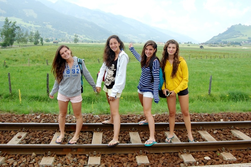 Village Camps International Summer Camp Zell am See, Austria 2025-07-26 https://www.villagecamps.com/journals_admin/images/776-41-DSC_8292.jpg