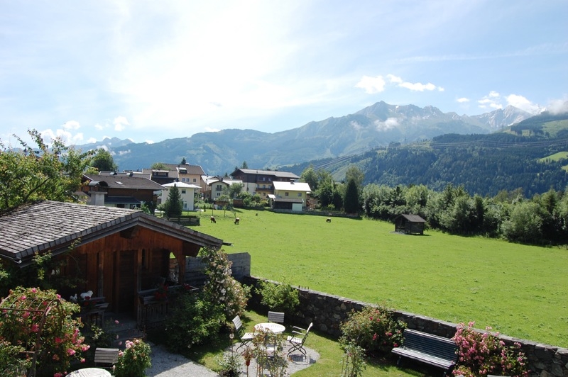 Village Camps International Summer Camp Zell am See, Austria 2025-07-26 https://www.villagecamps.com/journals_admin/images/953-34-DSC_3184.jpg
