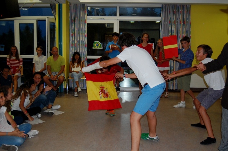 Village Camps International Summer Camp Zell am See, Austria 2025-07-26 https://www.villagecamps.com/journals_admin/images/958-19-DSC_4008.jpg