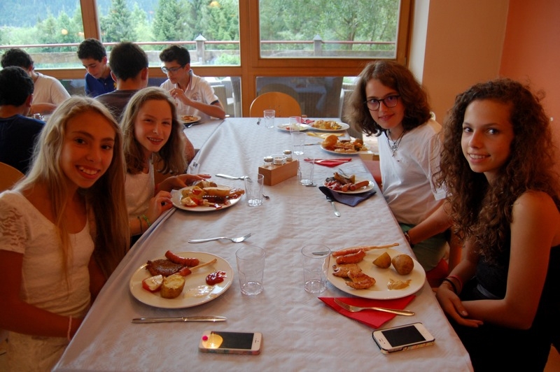 Village Camps International Summer Camp Zell am See, Austria 2026-07-05 https://www.villagecamps.com/journals_admin/images/961-20-DSC_4222.jpg