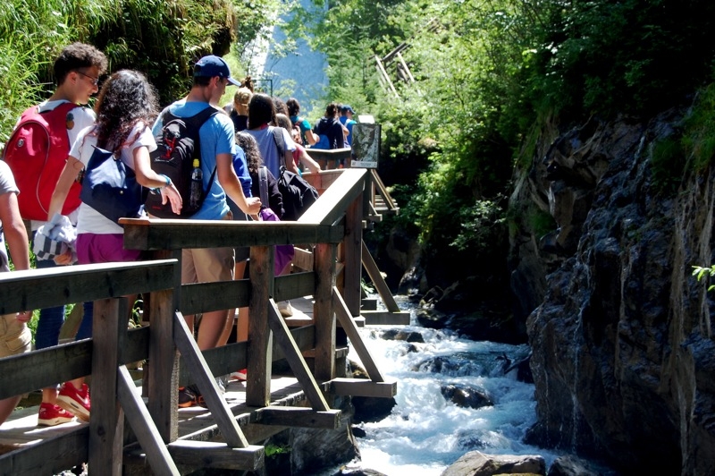Village Camps International Summer Camp Zell am See, Austria 2025-07-26 https://www.villagecamps.com/journals_admin/images/965-10-DSC_4747.jpg