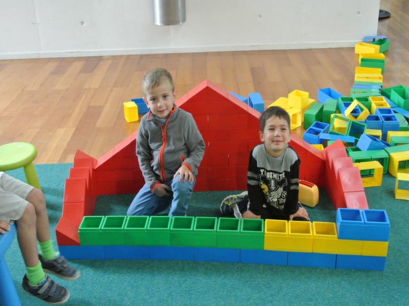 Village Camps International Summer Camp VDC Geneva 2016-08-12 https://www.villagecamps.com/journals_admin/images/1129-34-2014-07-10_095728.jpg