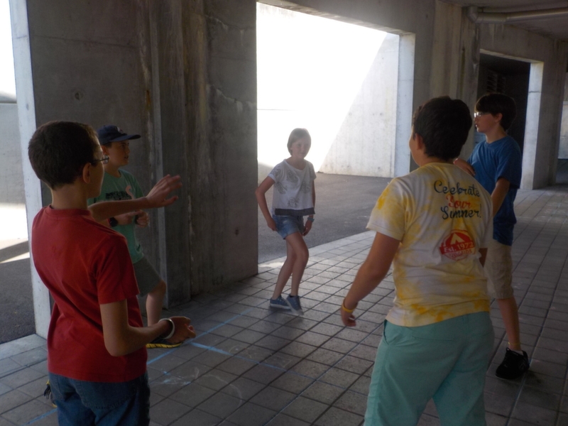 Village Camps International Summer Camp VDC Geneva 2016-08-12 https://www.villagecamps.com/journals_admin/images/1135-34-dscn0314.jpg