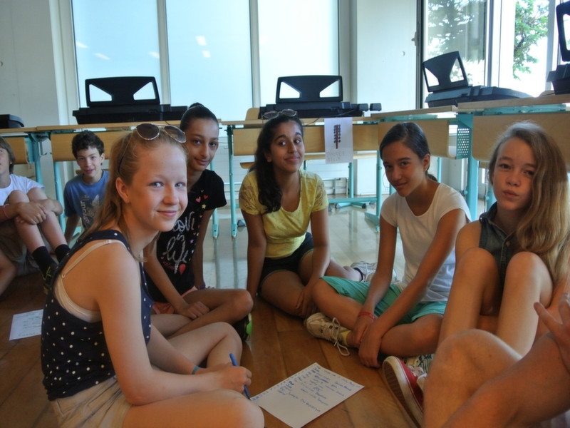 Village Camps International Summer Camp VDC Geneva 2016-08-12 https://www.villagecamps.com/journals_admin/images/1136-38-dsc_6292.jpg