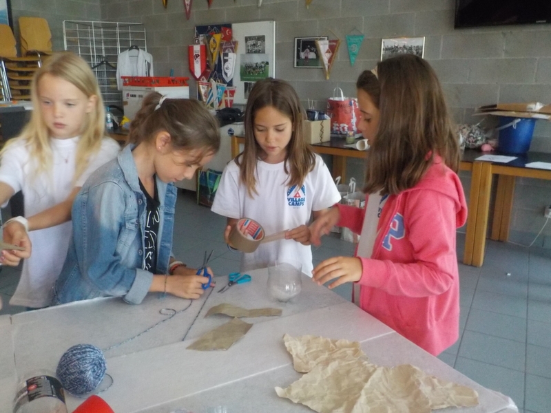 Village Camps International Summer Camp VDC Geneva 2016-08-12 https://www.villagecamps.com/journals_admin/images/1139-34-dscn0603.jpg