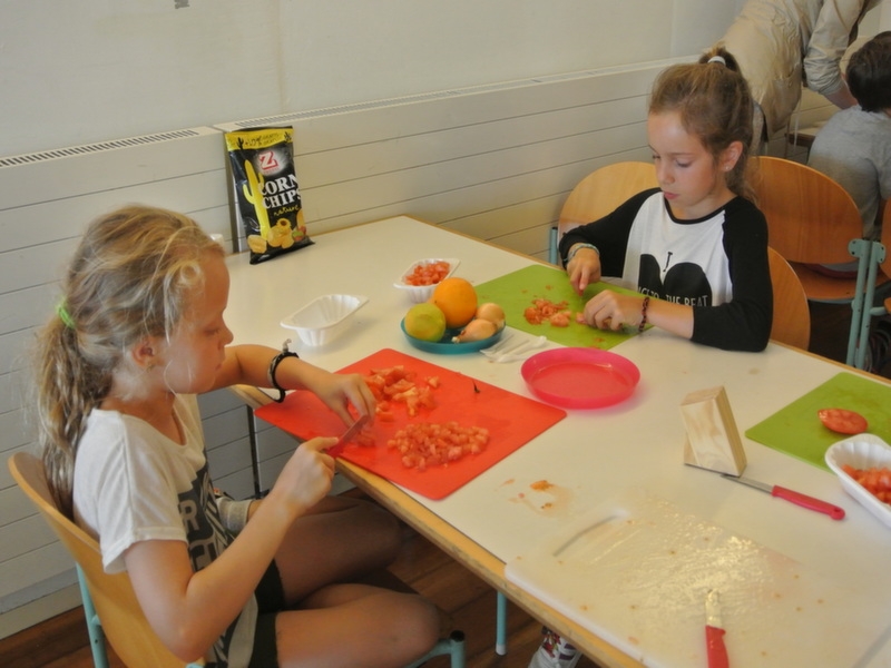 Village Camps International Summer Camp VDC Geneva 2016-08-12 https://www.villagecamps.com/journals_admin/images/1140-22-dsc_6759.jpg