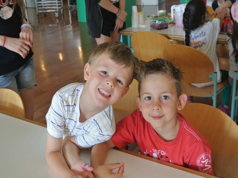 Village Camps International Summer Camp VDC Geneva 2016-08-12 https://www.villagecamps.com/journals_admin/images/1141-22-dsc_6836.jpg