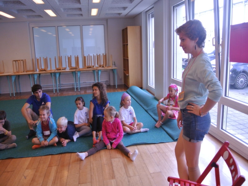 Village Camps International Summer Camp VDC Geneva 2016-08-12 https://www.villagecamps.com/journals_admin/images/1143-7-dsc_7093.jpg