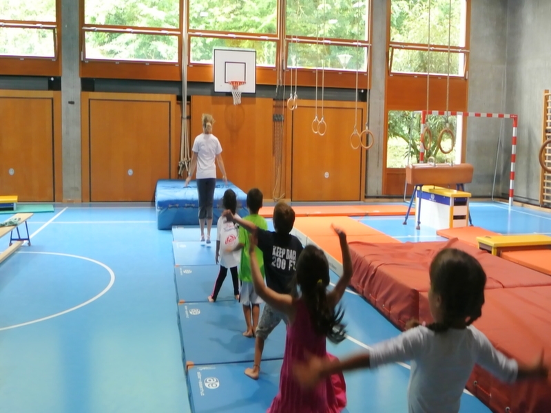 Village Camps International Summer Camp VDC Geneva 2016-08-12 https://www.villagecamps.com/journals_admin/images/1144-39-dsc_7170.jpg