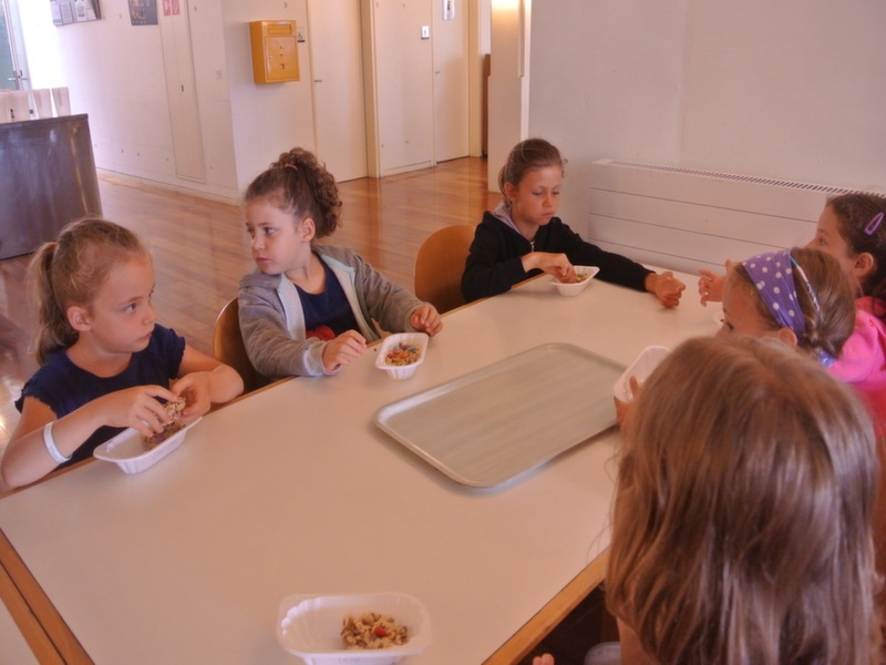 Village Camps International Summer Camp VDC Geneva 2016-08-12 https://www.villagecamps.com/journals_admin/images/1144-44-dsc_7157.jpg