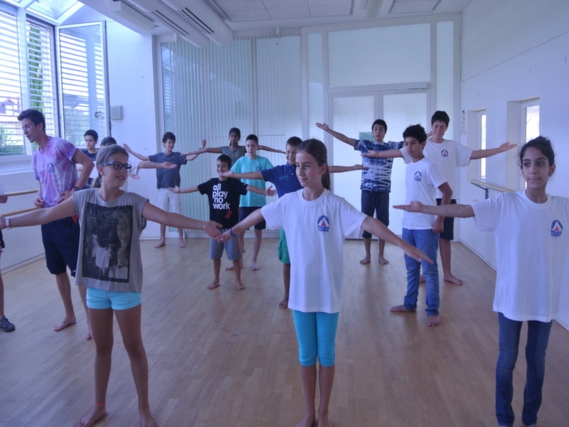 Village Camps International Summer Camp VDC Geneva 2016-08-12 https://www.villagecamps.com/journals_admin/images/1149-20-dsc_7733.jpg