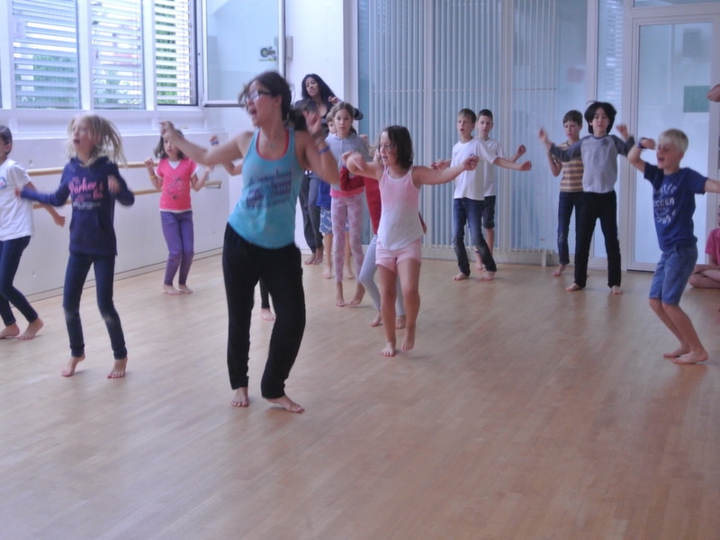 Village Camps International Summer Camp VDC Geneva 2016-08-12 https://www.villagecamps.com/journals_admin/images/1157-34-dsc_8057.jpg