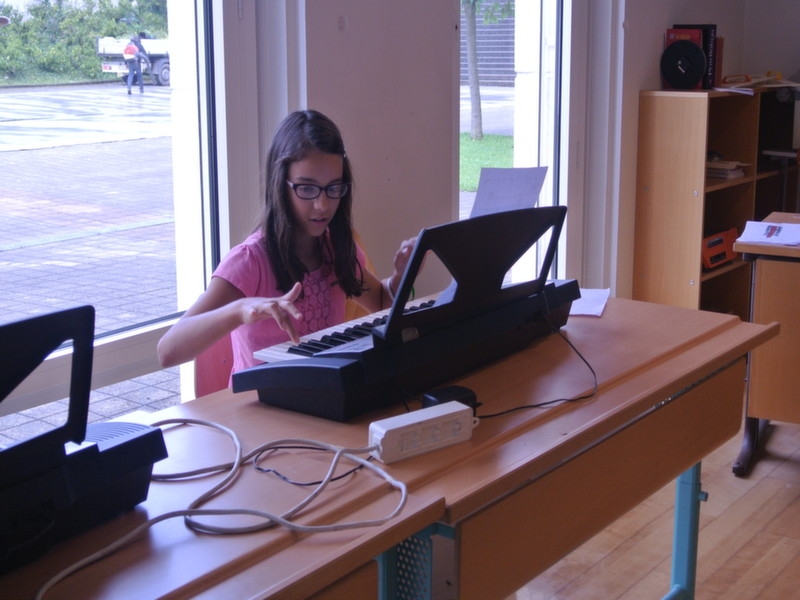 Village Camps International Summer Camp VDC Geneva 2016-08-12 https://www.villagecamps.com/journals_admin/images/1158-44-dsc_8166.jpg