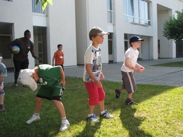 Village Camps International Summer Camp VDC Geneva 2016-08-12 https://www.villagecamps.com/journals_admin/images/121-34-IMG_2687.jpg