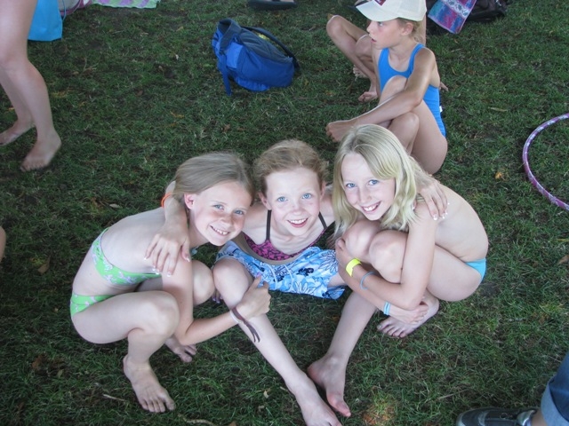 Village Camps International Summer Camp VDC Geneva 2016-08-12 https://www.villagecamps.com/journals_admin/images/123-34-IMG_2866.jpg