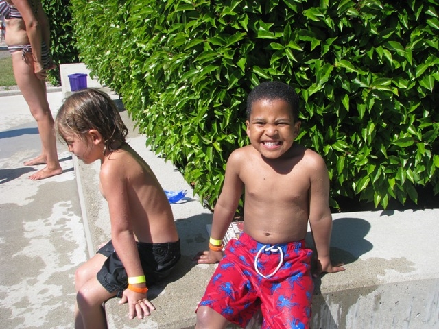 Village Camps International Summer Camp VDC Geneva 2016-08-12 https://www.villagecamps.com/journals_admin/images/124-34-IMG_2889.jpg
