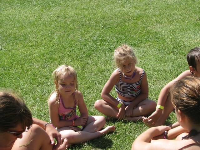 Village Camps International Summer Camp VDC Geneva 2016-08-12 https://www.villagecamps.com/journals_admin/images/124-34-IMG_2897.jpg