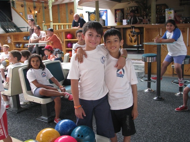 Village Camps International Summer Camp VDC Geneva 2016-08-12 https://www.villagecamps.com/journals_admin/images/124-34-IMG_2915.jpg