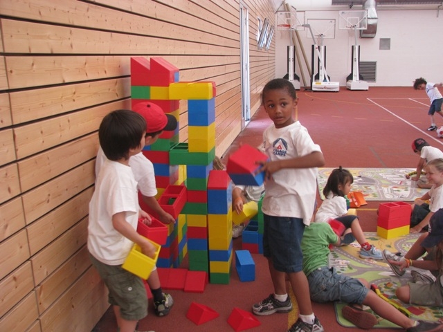 Village Camps International Summer Camp VDC Geneva 2016-08-12 https://www.villagecamps.com/journals_admin/images/124-34-IMG_2925.jpg