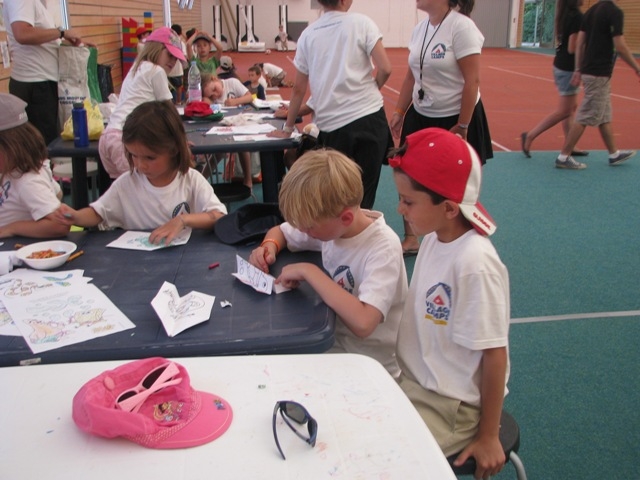 Village Camps International Summer Camp VDC Geneva 2016-08-12 https://www.villagecamps.com/journals_admin/images/124-34-IMG_2927.jpg